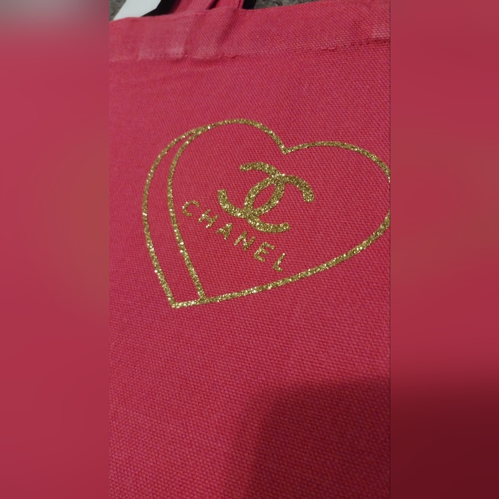 Luxury Inspired Pink Tote Bag - Picture 2 of 3